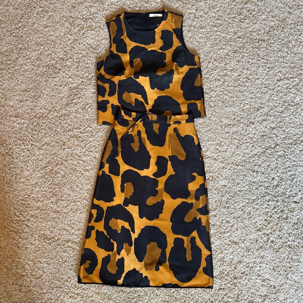 ODEEH Leopard Print Sleeveless Skirt & Top Set